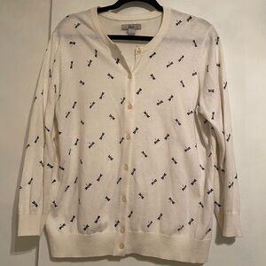 Bass Women’s (L) Cream Button Front Fire Fly Print Cardigan with Black Accents